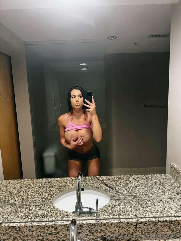 Do you prefer my boobs or ass?😛