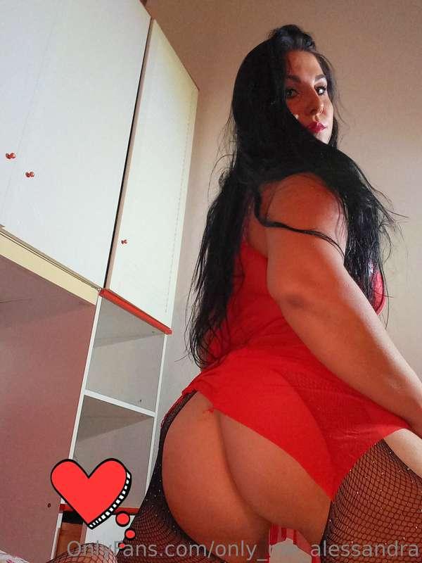 Don't forget to check your DM ,babe 🖤🖤