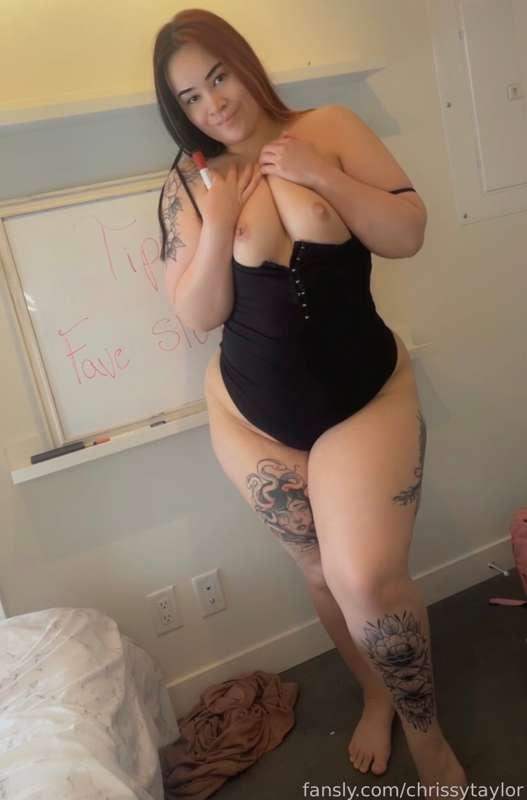 chrissytaylor image #1