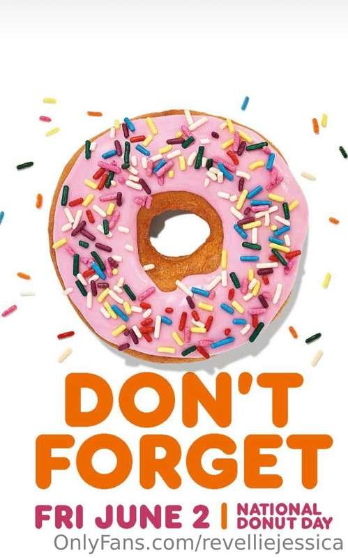 I prefer my donuts dick filled 🤷🏻‍♀️😛 Happy national donut d..