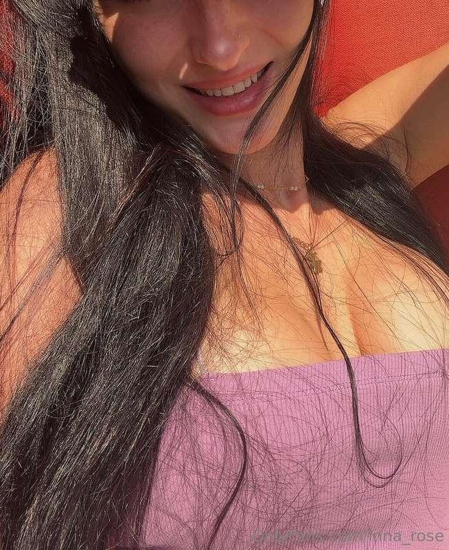 Beautiful sunny day.. pak djell edhe per zi*at 🍒 ☀️ 