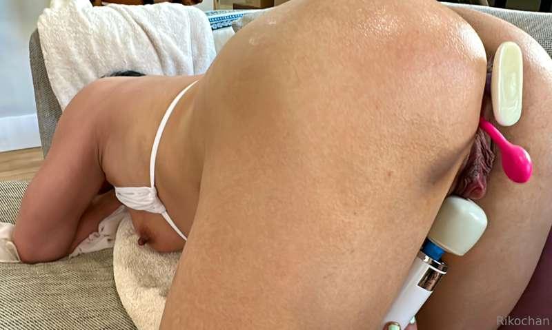 Baby’s first butt plug and goal plugs! Bunch more pics comin..