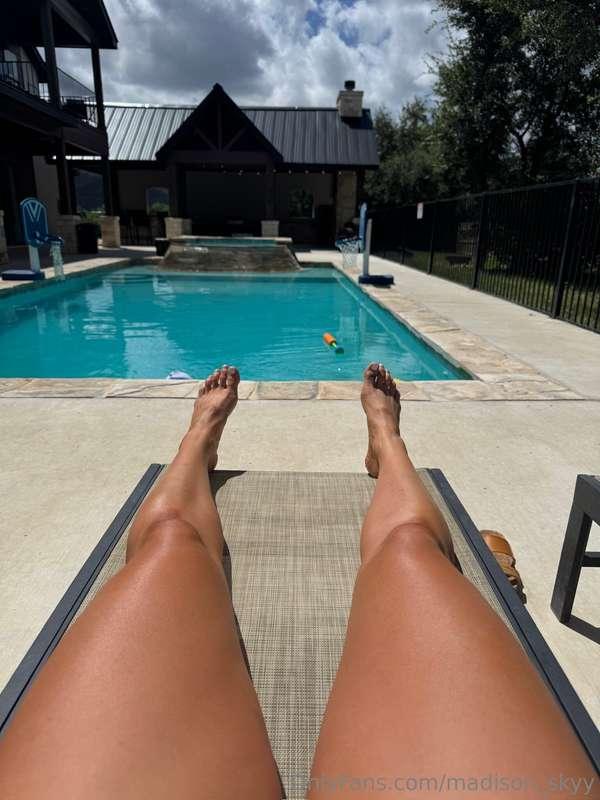 My new favorite spot for the summer ☀️💦