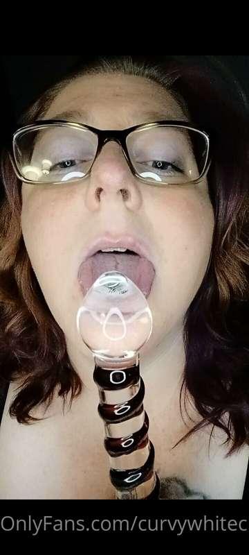 Good morning! I hope y'all have a great Thirsty Thursday! *d..