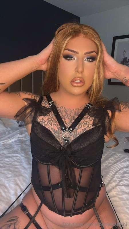 Complete this sentence in the comments.THESE LIPS WERE MADE ..