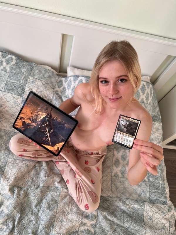 mayshyni image #2