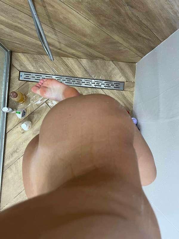 Ready for you to fill me with milk 🍑