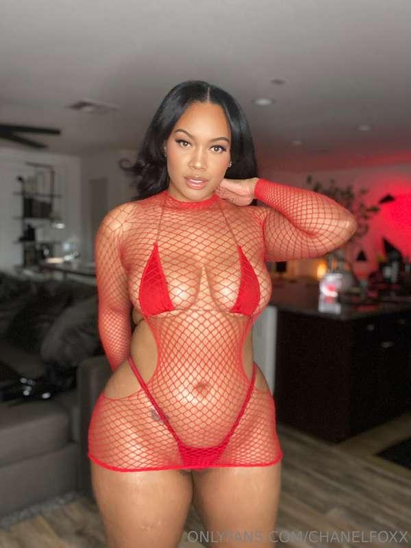 Have to finish off this red set ❤️❤️❤️❤️♥️💋