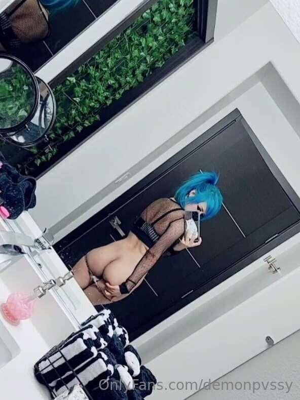 Gnna get back into working out so I get fit again <3 I want ..