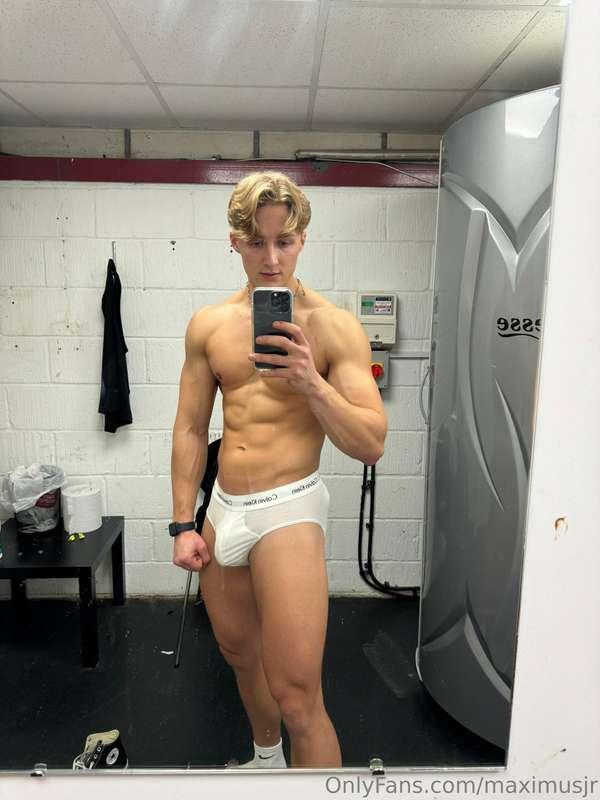 maximusjr image #0