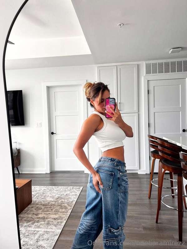 ready for the day.🥰