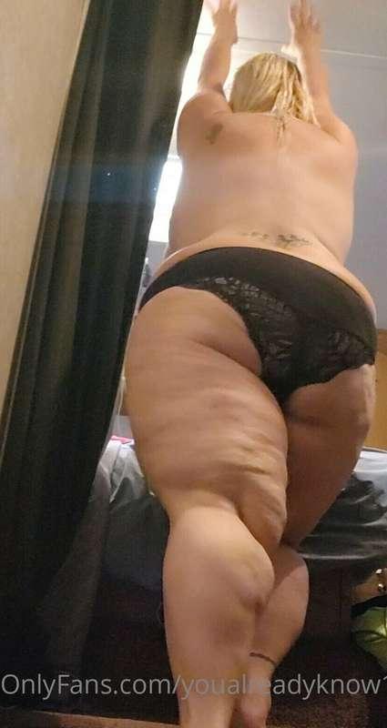 Check her out!! Shes ready to learn, eager to please and lov..