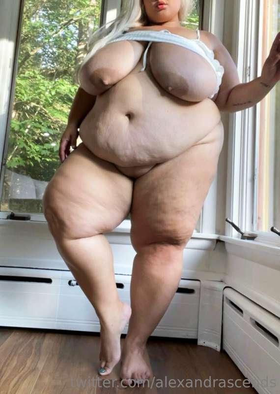 POV: a goddess appears in your midst, do you…

a) bow immedi..