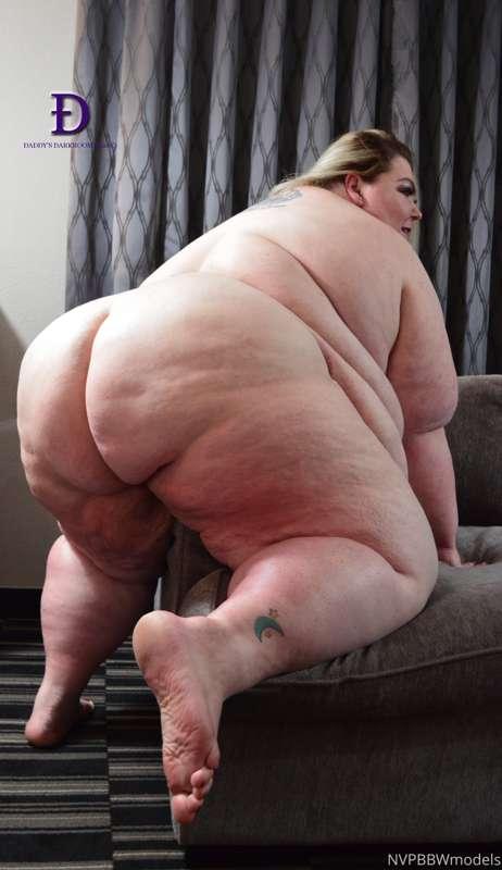 @nvpbbwmodels is proud to present @ssbbw7stars 80 inch booty..