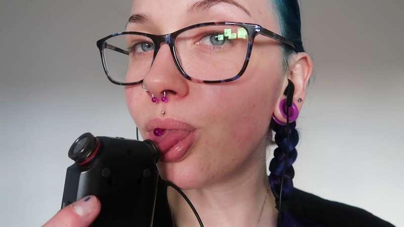 📣 EARLY ACCESS 📣 ASMR Tongue Punching
