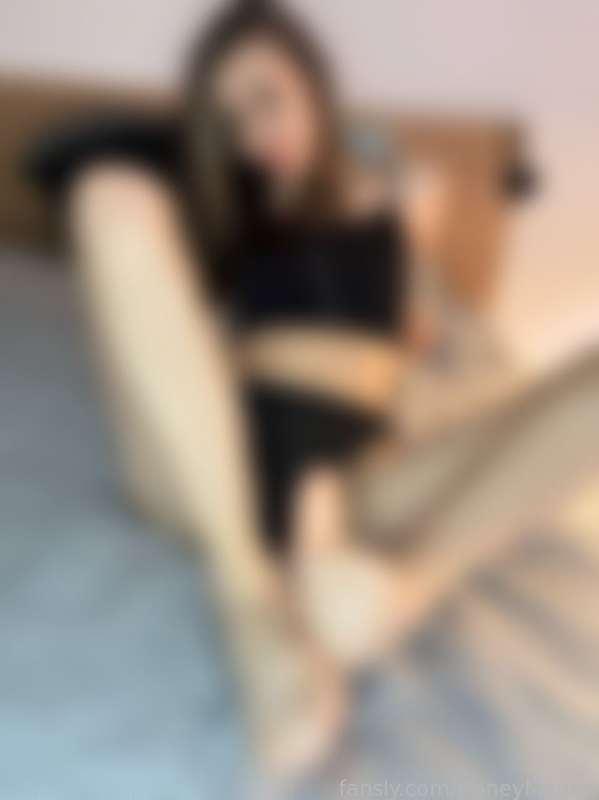 honeymegan image #3