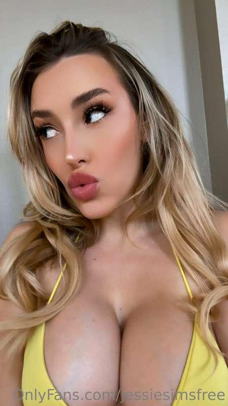 Kisses from yours truly 😘