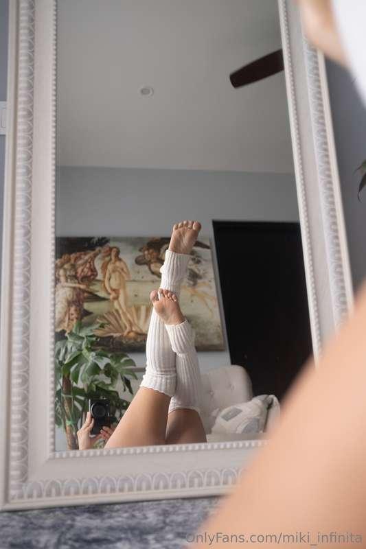My tiny feet 😍Mis piecitos 😍