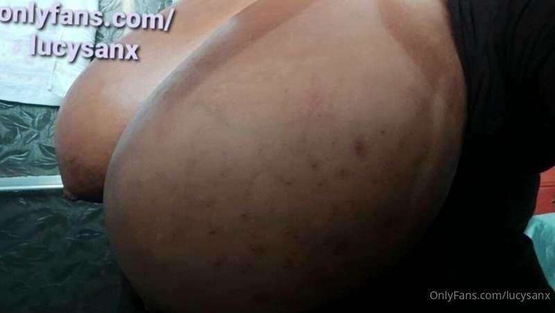 lucysanx image #0