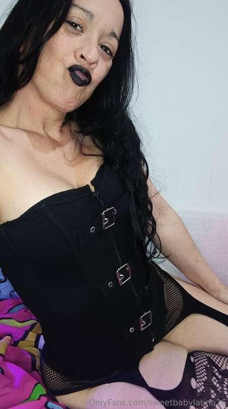 Here is your mommy 😈💦