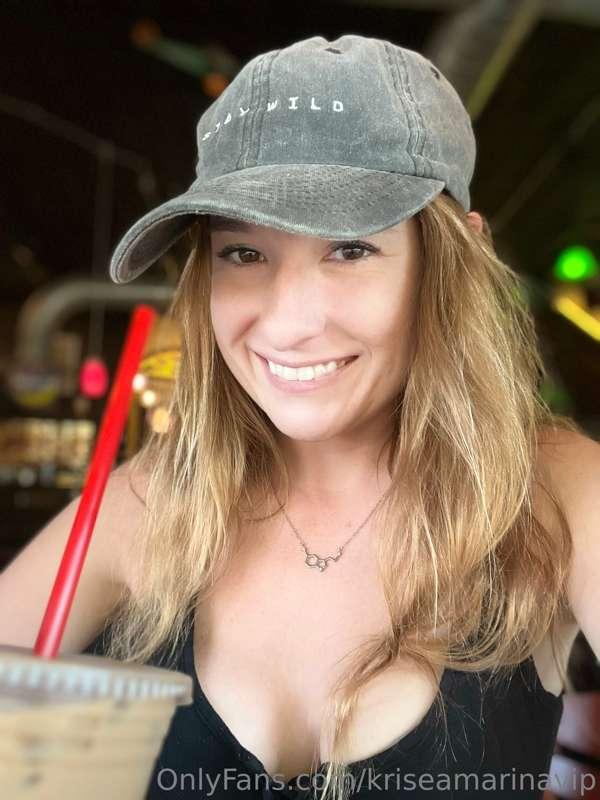 😘