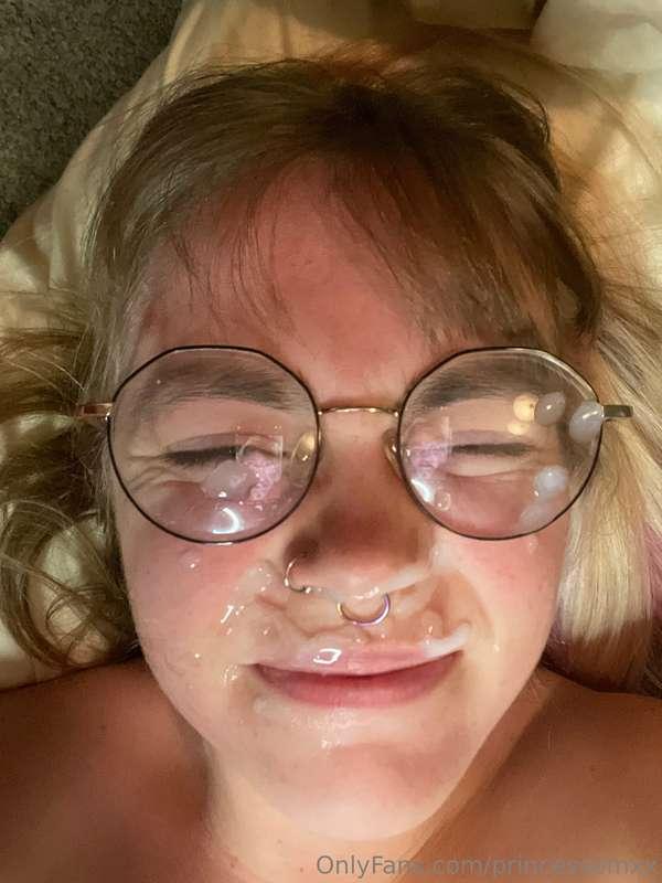 cummy glasses heheheheh