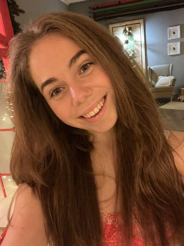 Hey, guys!❤️ soon new videos and photos! 🥰❄️⛄️I had two shooting today!!!❤️