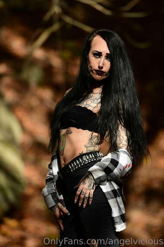 Some pics from a recent photoshoot 🙂