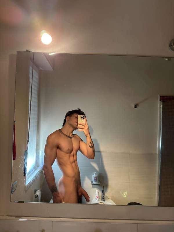 Spending literally all my days at the gym, the last few mont..