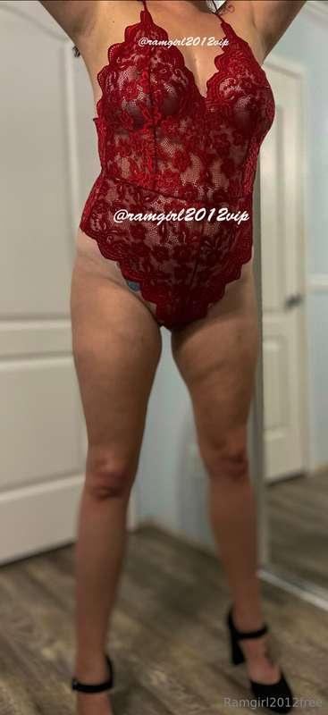 Lingerie and heels kinda day 