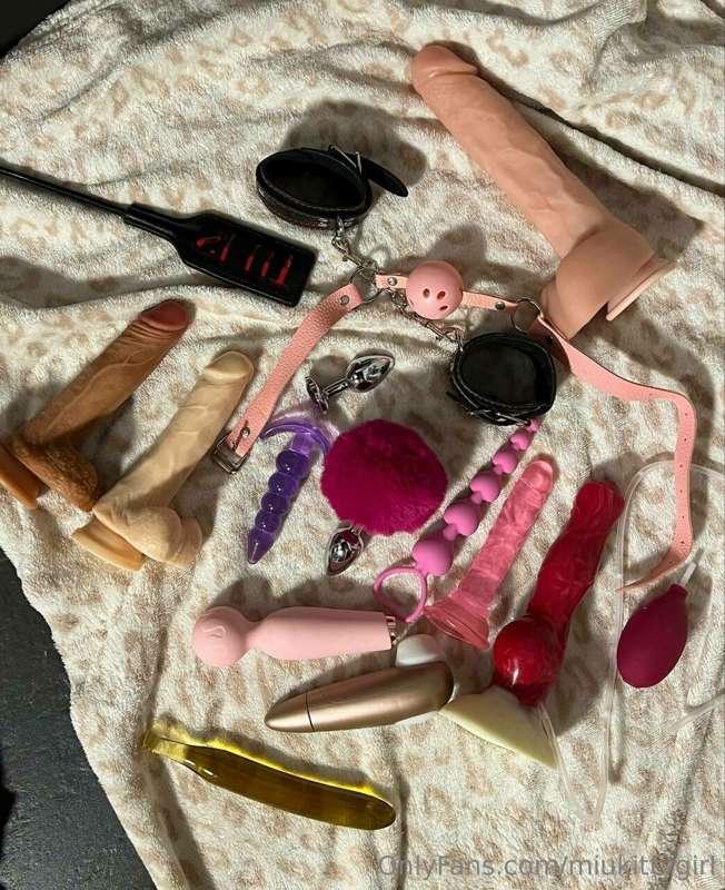 Which toy should I use for your custom?