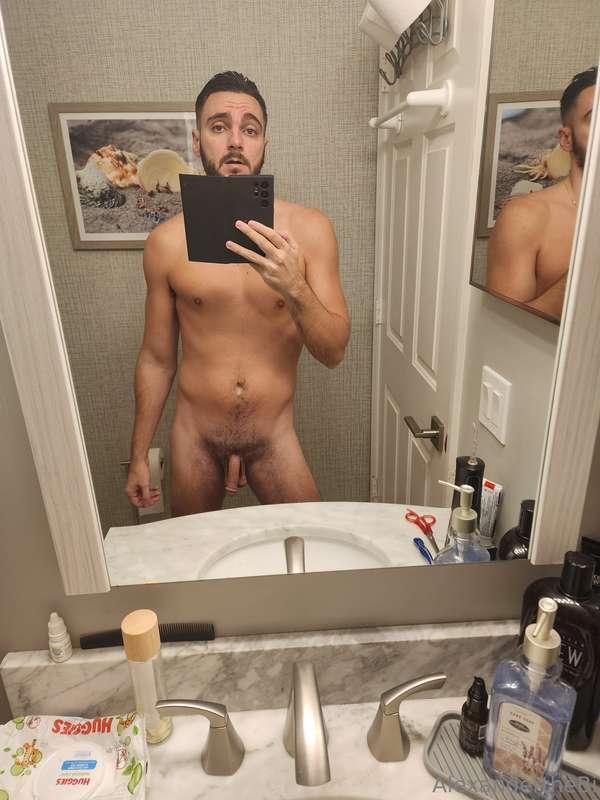 Should I go to the gym like this? 🤔