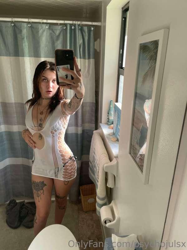 do u like my small little see through dress? ☺️