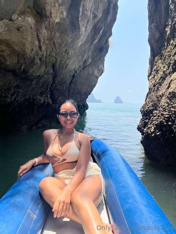 sun is shining and skin is glowing 😎🌞🌊
