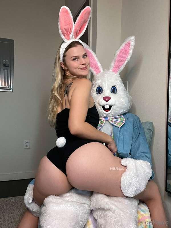 What do you think the Easter bunny brought me this year? 🥕💦