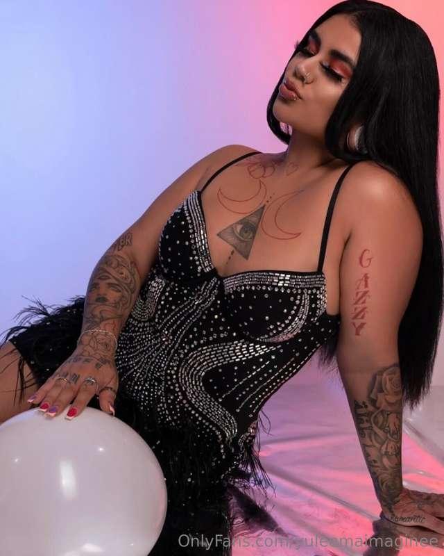 i only threw this party 4 uuuu ;)