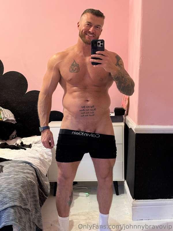 Come suck this big fat cock 😈😈