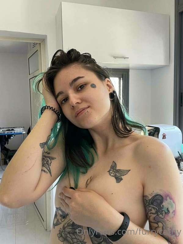 I'm ready to make you breakfast😏 completely naked🤭🥰😜