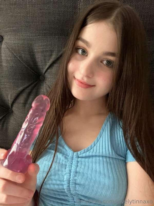 Anal with dildo + nudes ☺️💦