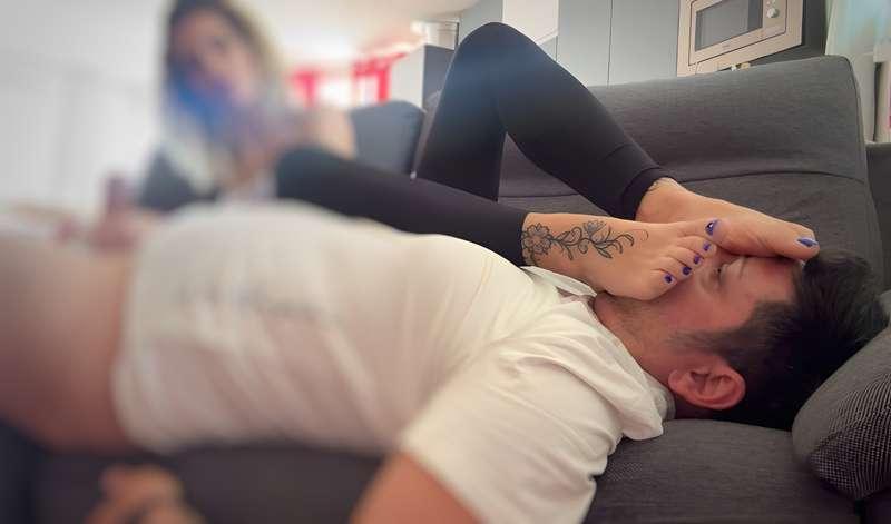 ‼️***FOOTS AND HANDJOB***👀 Giovedì 30 maggio pubblicherò que..