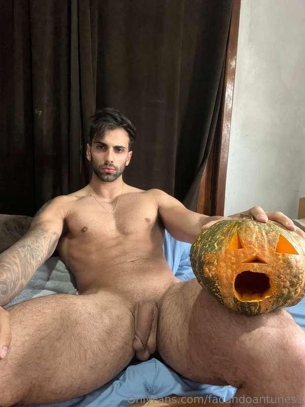 Feliz Halloween 🎃  Happy Halloween 🎃
