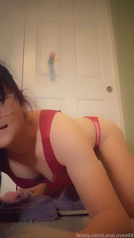 lunaloves69 image #3