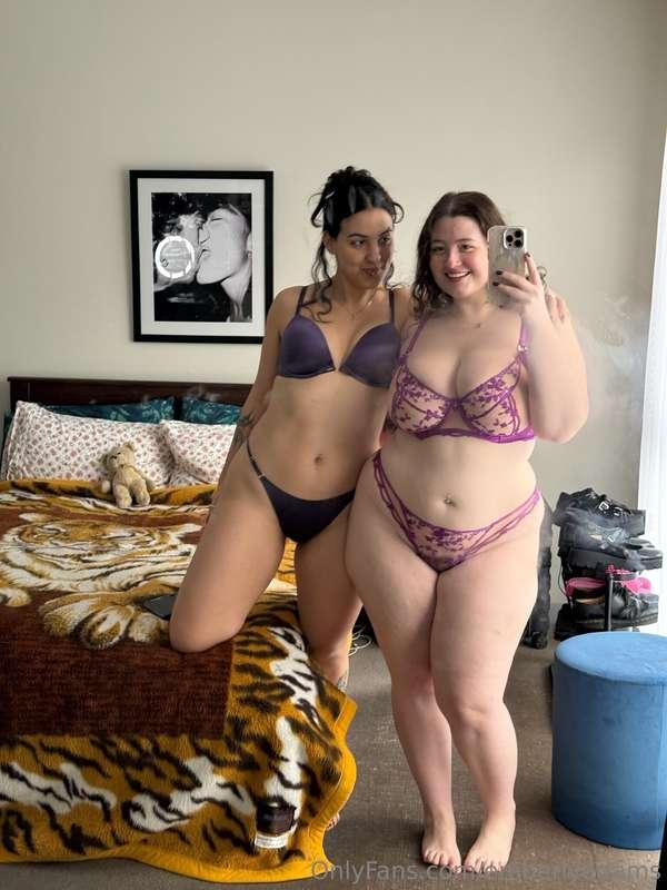 Can you handle the two of us?😏@filthy.goddess