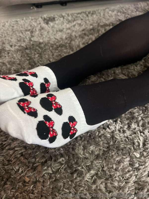 mrs_footjobqueen image #7