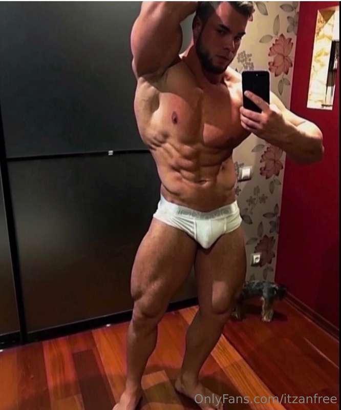 ## @evanway | @evanway_free🔥 Unleash the Muscle God 💪🏼 🔞 Raw..