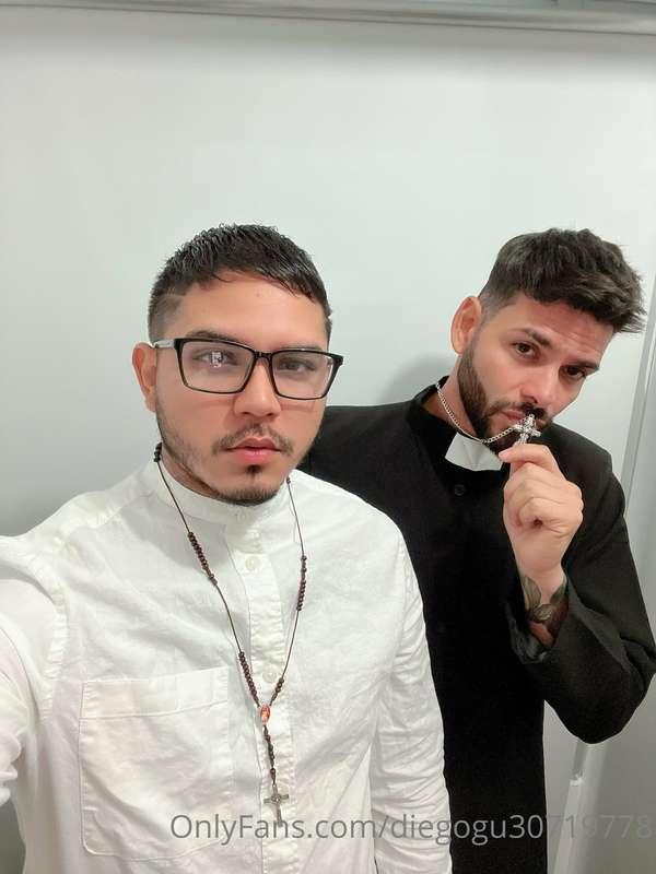 @diegogu30719778 @ractmorbo 
Antes de confesarme ⛪️