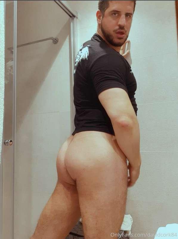 Buenos dias !!!Os dedico esta foto,contra la pared. Deseo qu..
