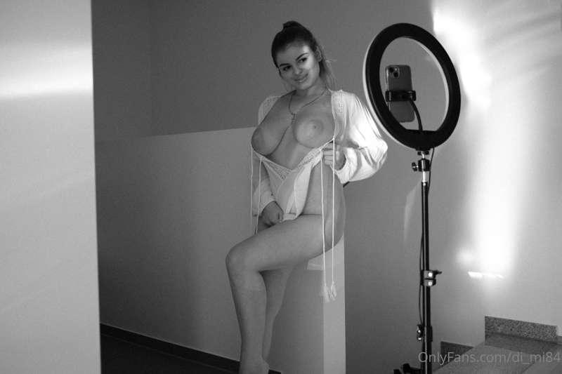 exxotic_girls image #10