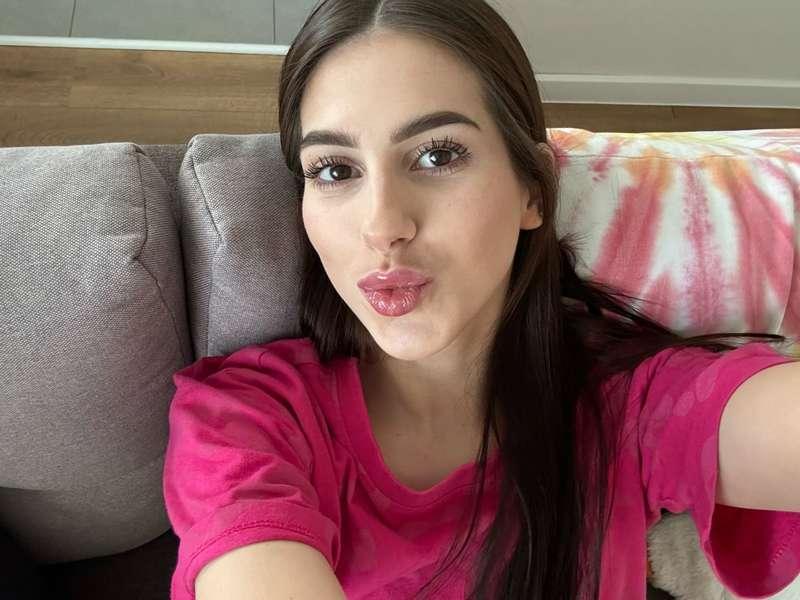 Lip gloss is a cosmetic product that helps to give lips a we..