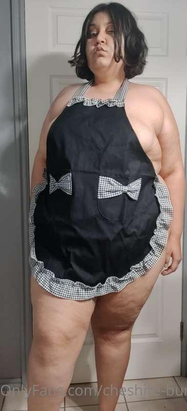 Let me make some mommy content for you? I'll be sure to iron..